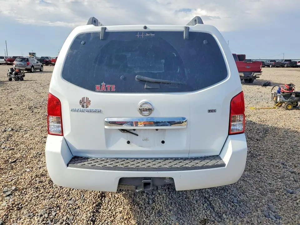 2010 NISSAN PATHFINDER S FE+  
