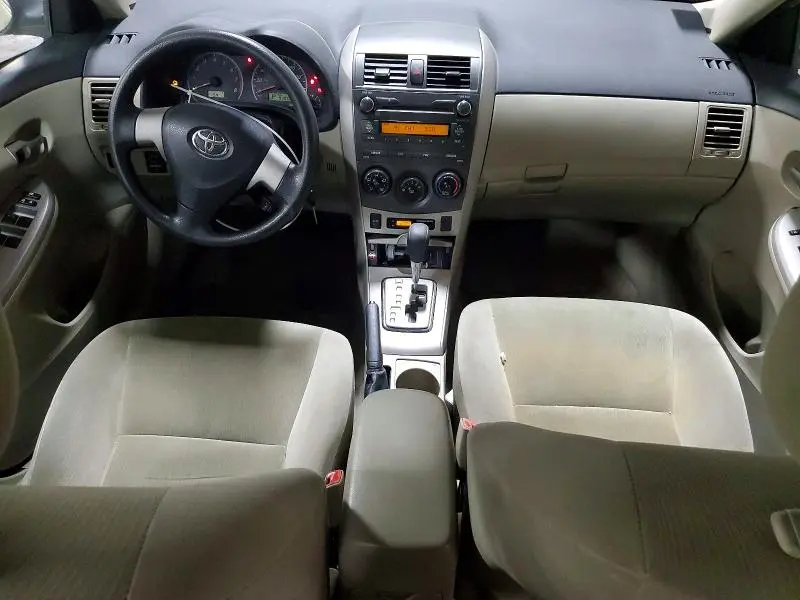 2011 TOYOTA COROLLA LE  