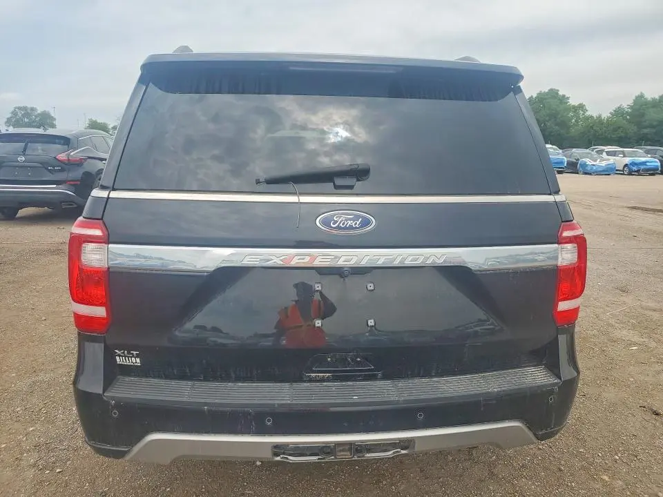 2018 FORD EXPEDITION XLT  