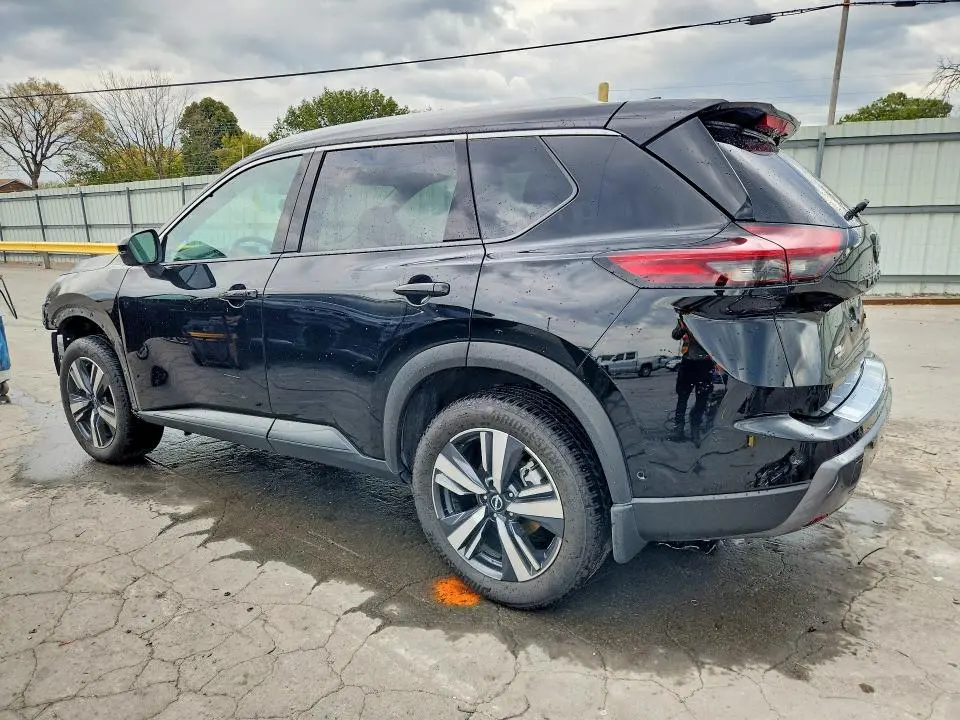 2025 NISSAN ROGUE SL  