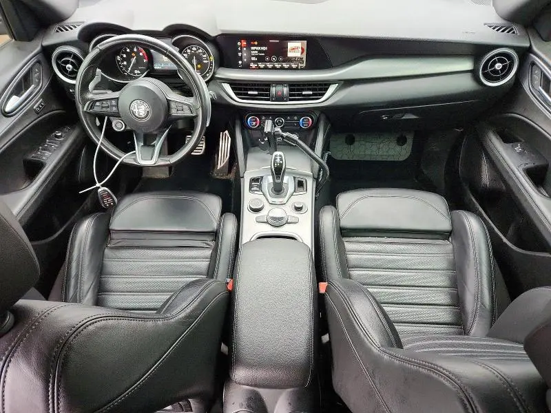 2022 ALFA ROMEO STELVIO TI  