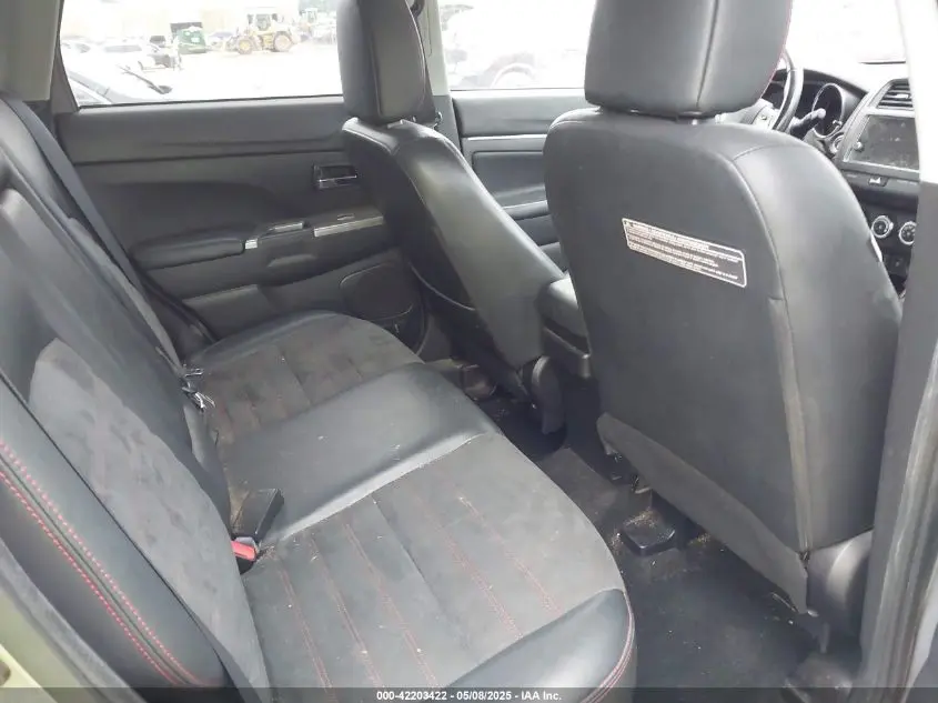 2018 MITSUBISHI OUTLANDER SPORT 2.4 SE