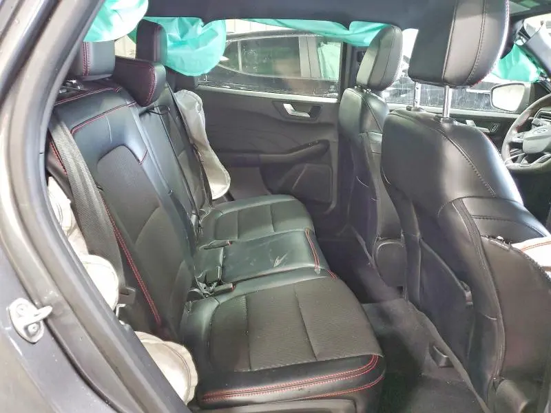 2023 FORD ESCAPE ST LINE  