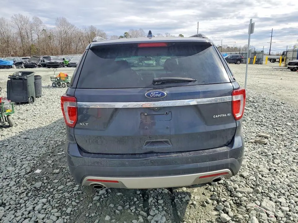 2017 FORD EXPLORER XLT  
