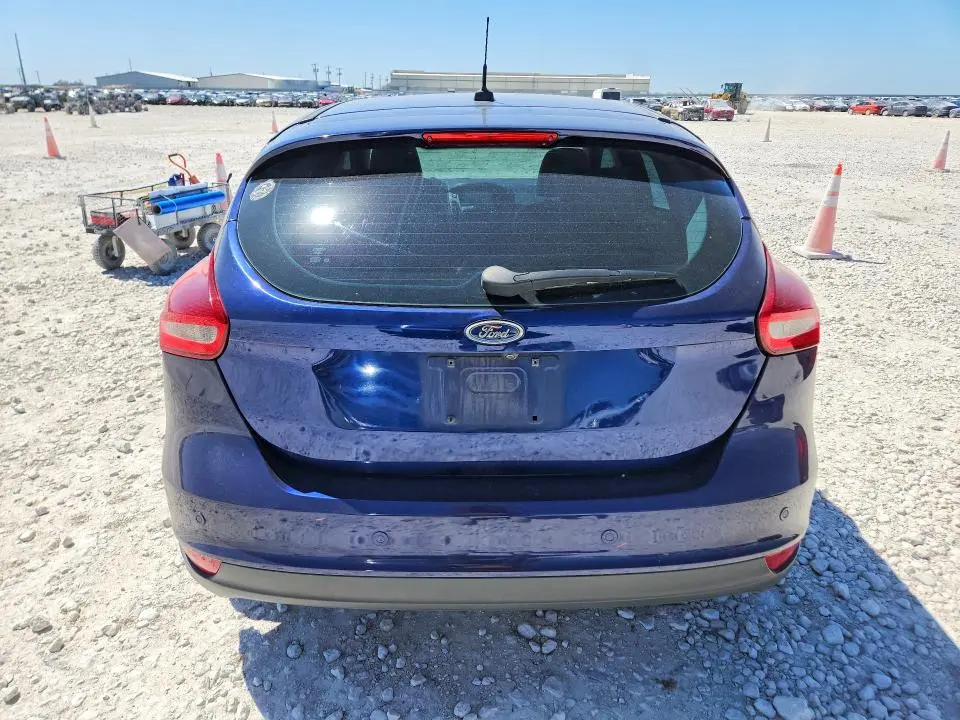 2016 FORD FOCUS TITANIUM  