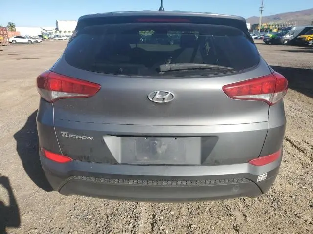2018 HYUNDAI TUCSON SE  