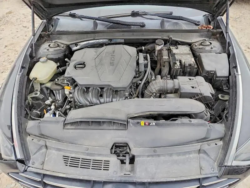 2020 HYUNDAI SONATA SE  
