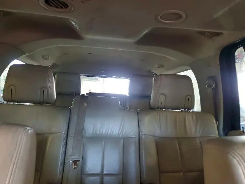 2011 LINCOLN NAVIGATOR L  