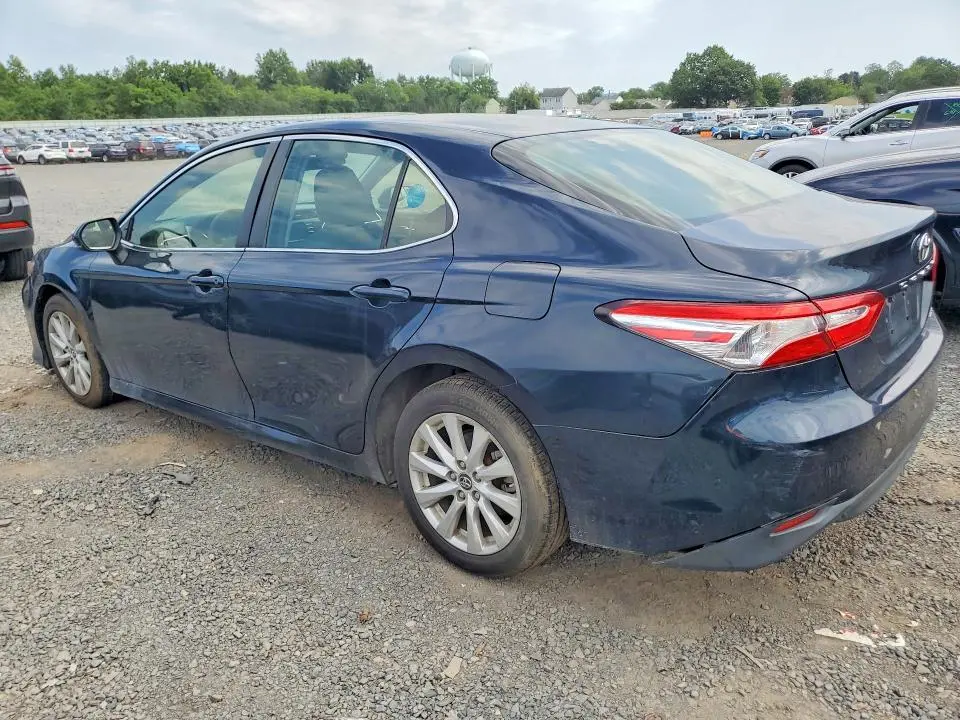 2018 TOYOTA CAMRY LE  