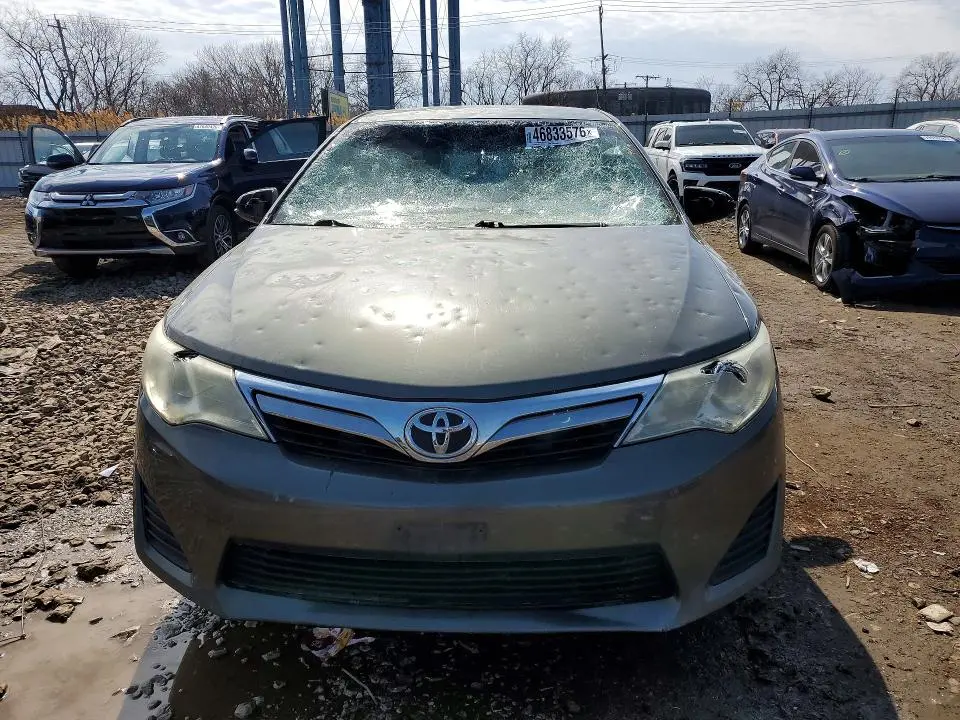 2012 TOYOTA CAMRY LE  