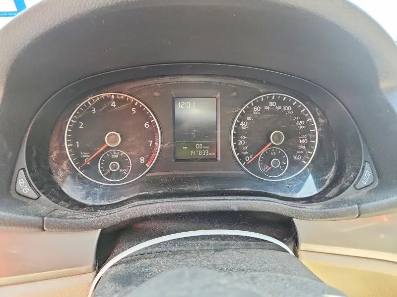 2015 VOLKSWAGEN PASSAT S  