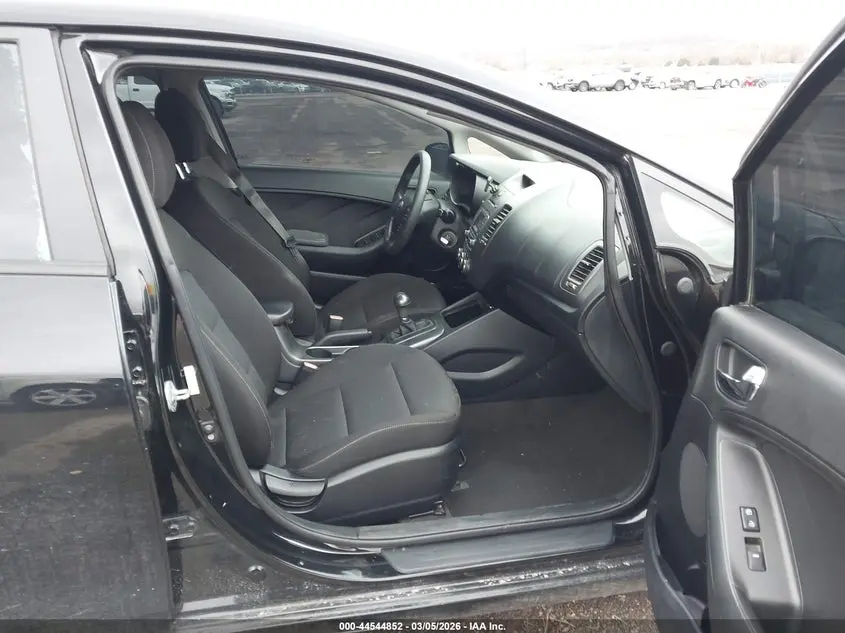 2016 KIA FORTE LX