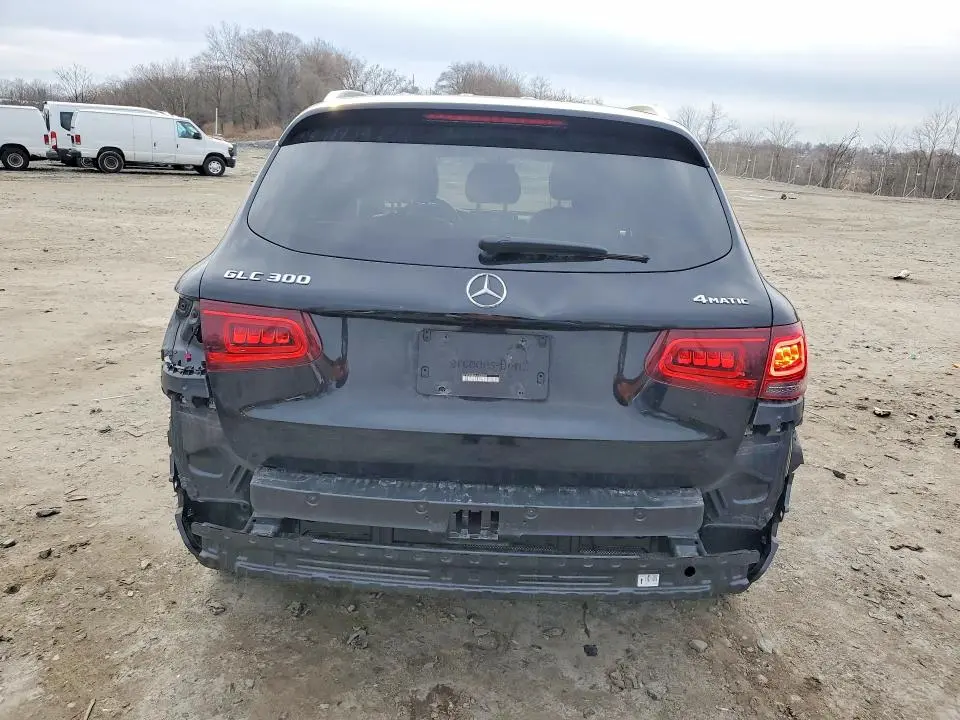 2020 MERCEDES-BENZ GLC 300 4MATIC  