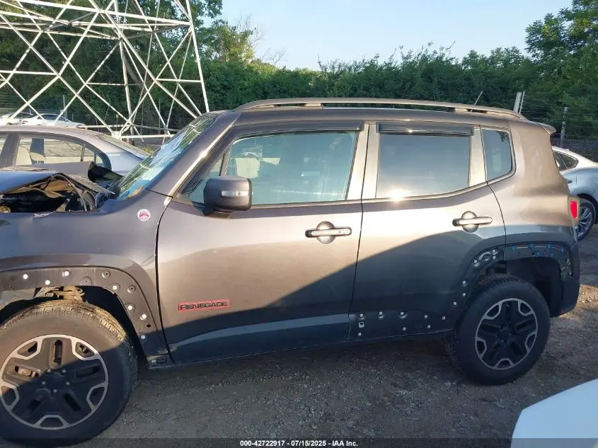 2016 JEEP RENEGADE TRAILHAWK