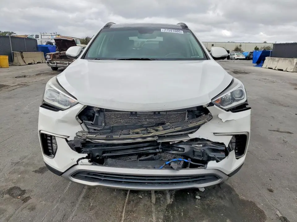 2017 HYUNDAI SANTA FE   