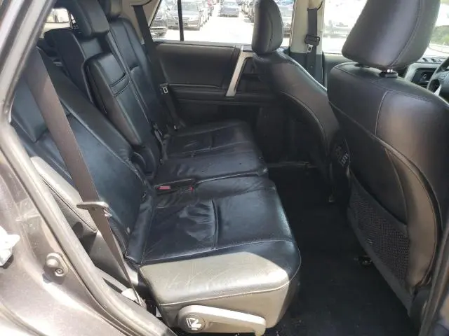 2011 TOYOTA 4RUNNER SR5  