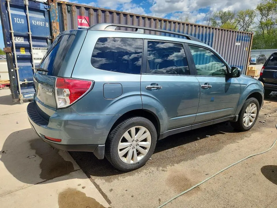2013 SUBARU FORESTER 2.5X PREMIUM  