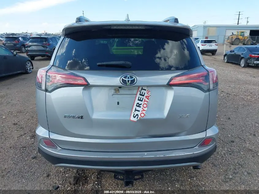2017 TOYOTA RAV4 XLE