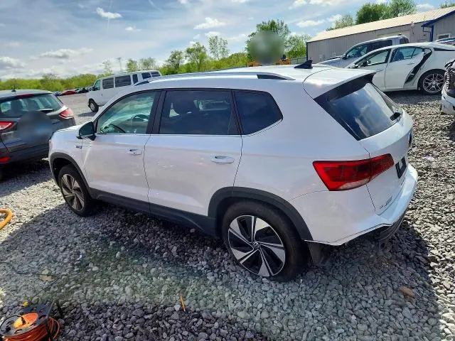 2024 VOLKSWAGEN TAOS SE  