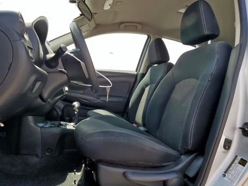 2015 NISSAN VERSA S  
