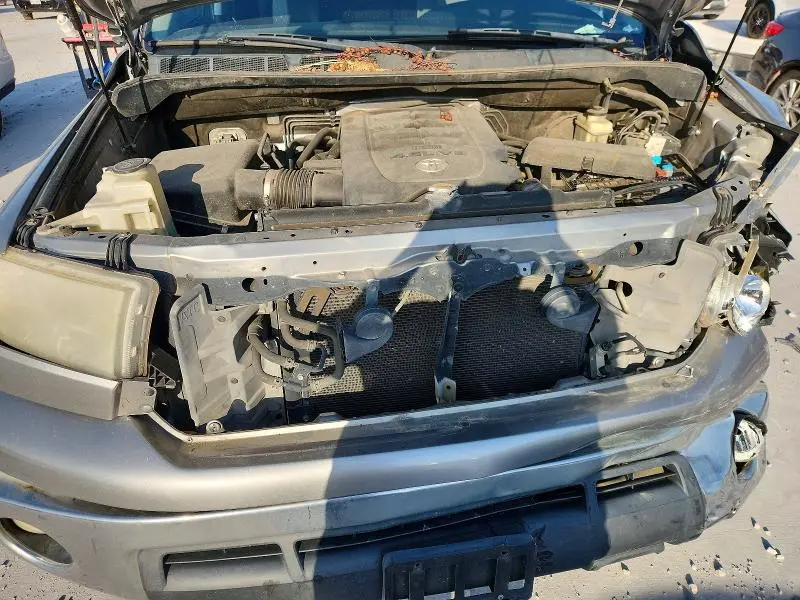 2011 TOYOTA TUNDRA DOUBLE CAB SR5  