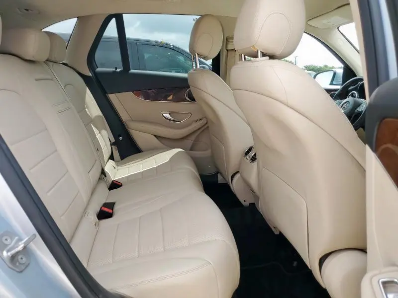 2016 MERCEDES-BENZ GLC 300  