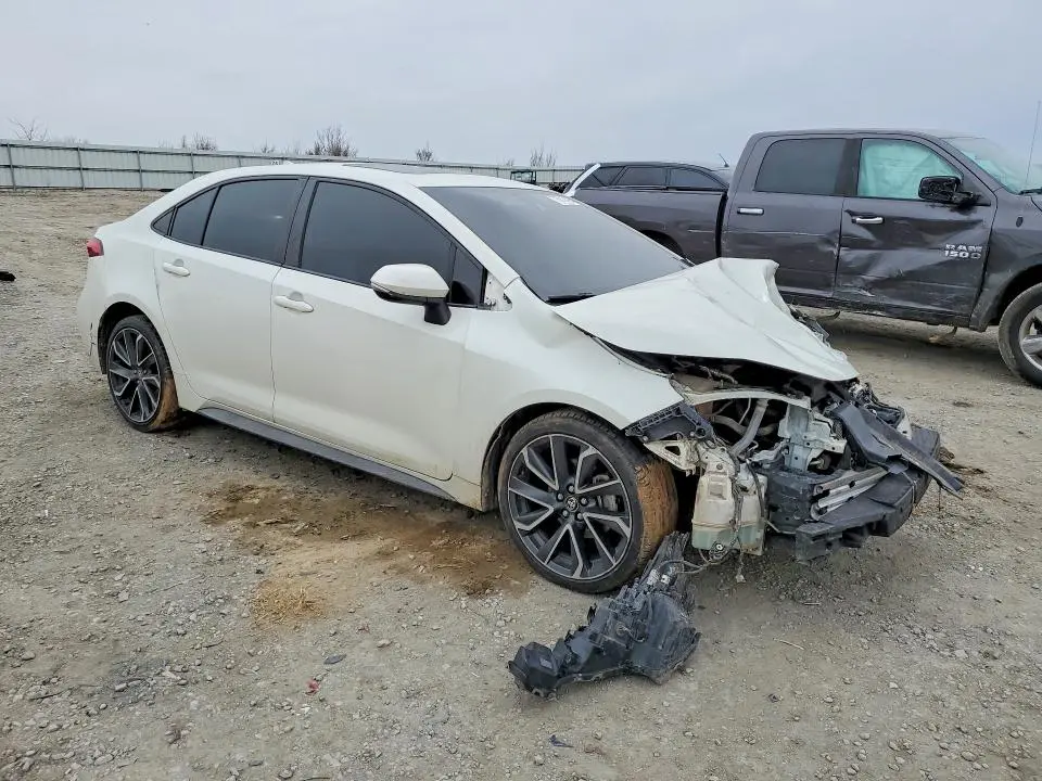 2020 TOYOTA COROLLA XSE  