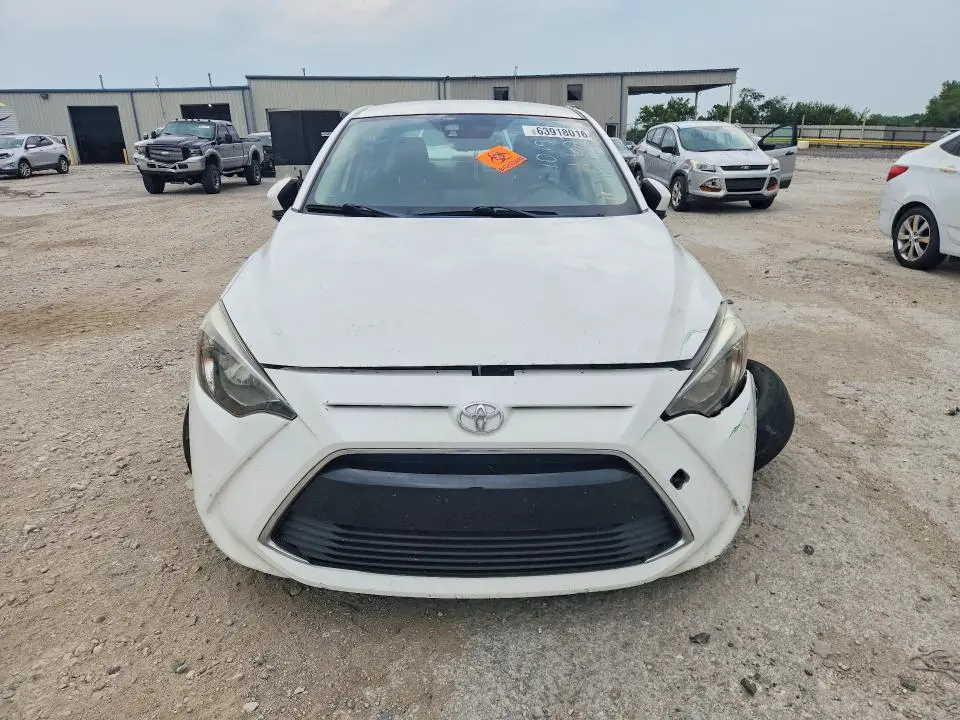 2018 TOYOTA YARIS IA BASE  