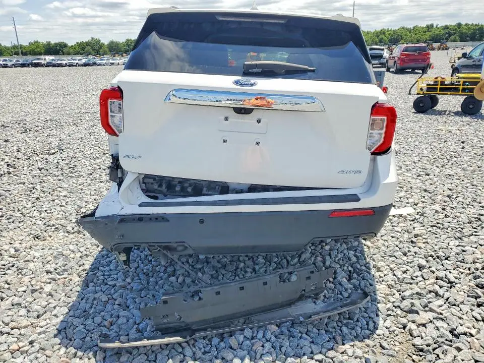 2021 FORD EXPLORER XLT  