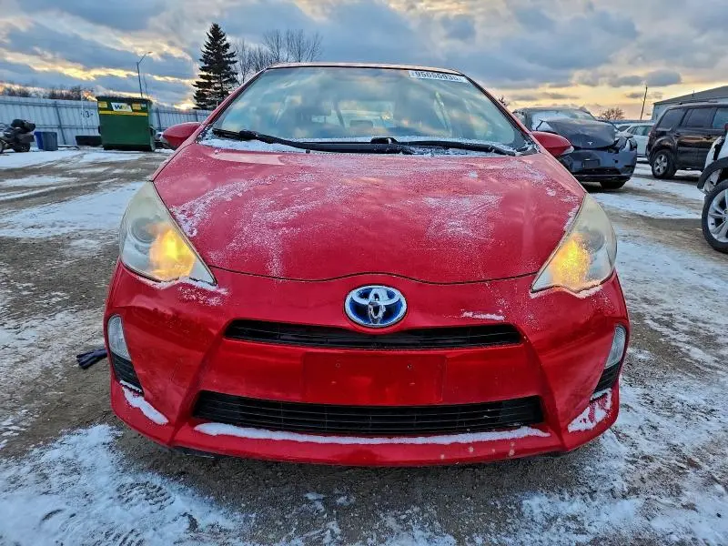 2013 TOYOTA PRIUS C   