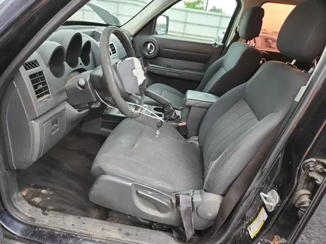 2011 DODGE NITRO SE  