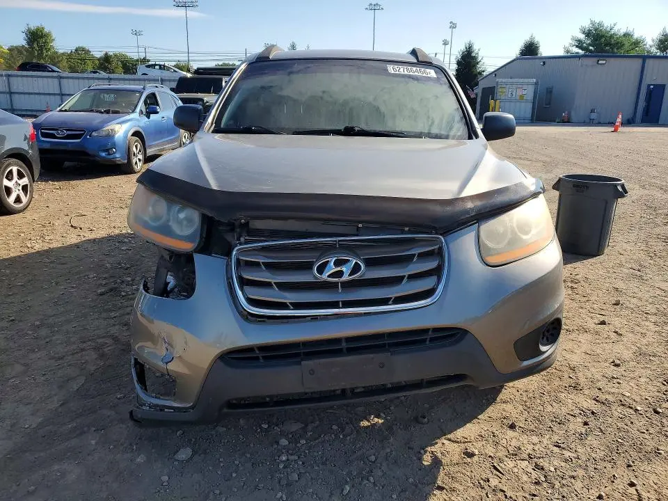 2011 HYUNDAI SANTA FE GLS  