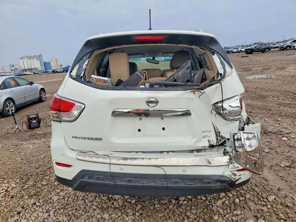 2015 NISSAN PATHFINDER SV  