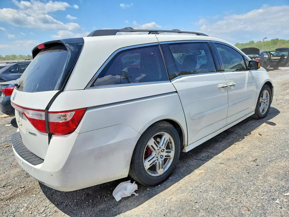 2011 HONDA ODYSSEY TOURING  