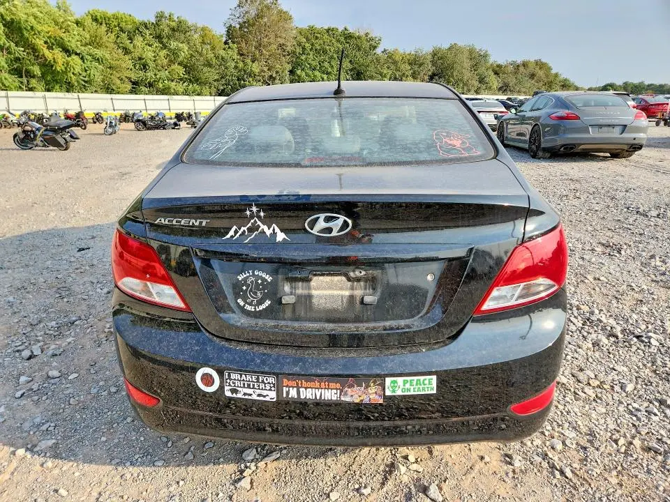 2016 HYUNDAI ACCENT SE  