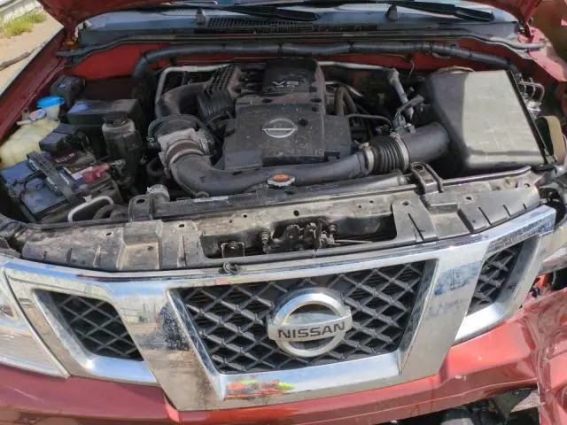 2017 NISSAN FRONTIER SV  