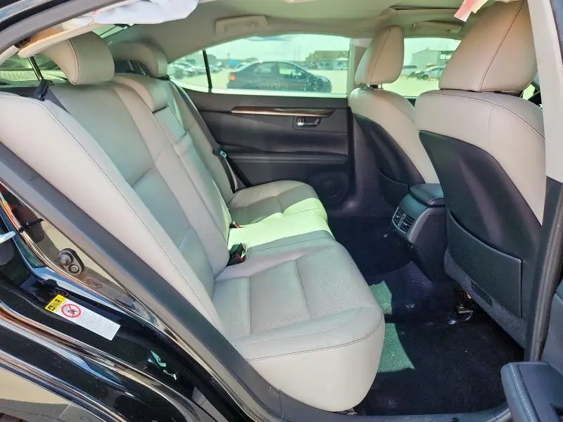 2015 LEXUS ES 350  