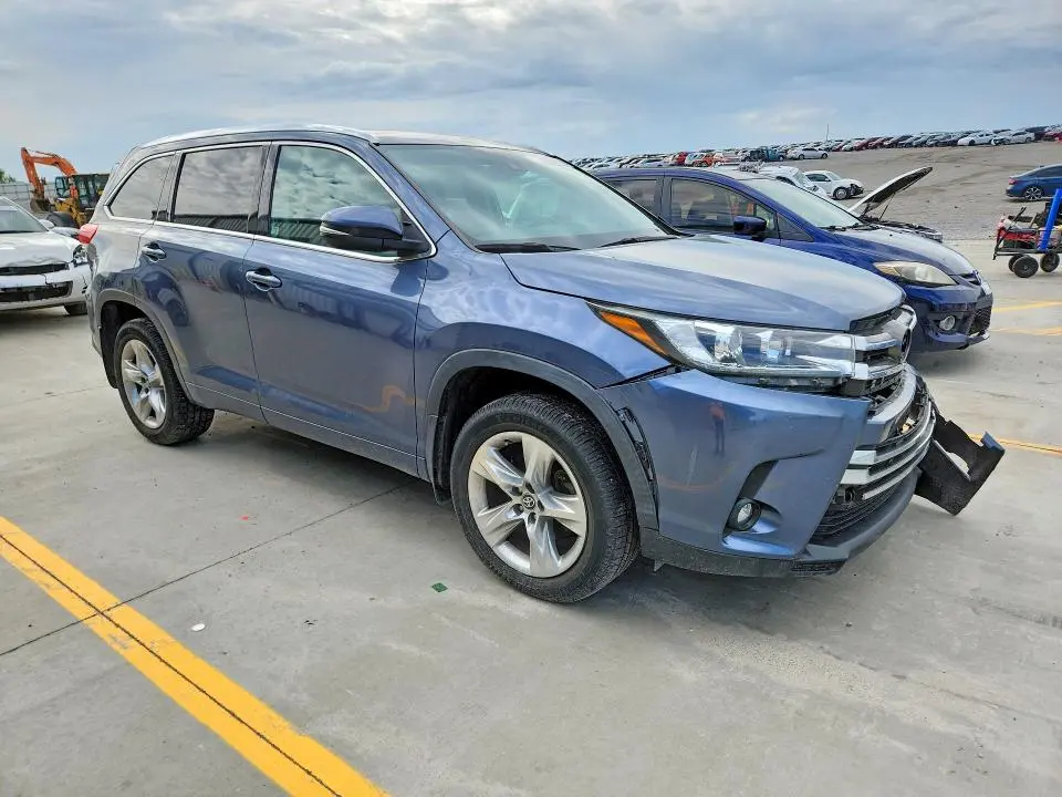 2019 TOYOTA HIGHLANDER LIMITED  
