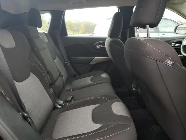 2017 JEEP CHEROKEE SPORT  