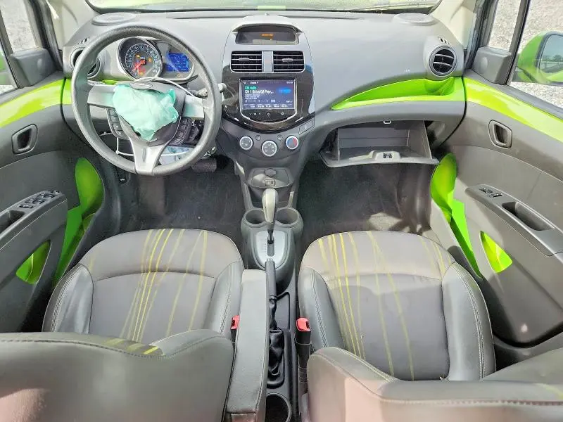 2015 CHEVROLET SPARK 1LT  