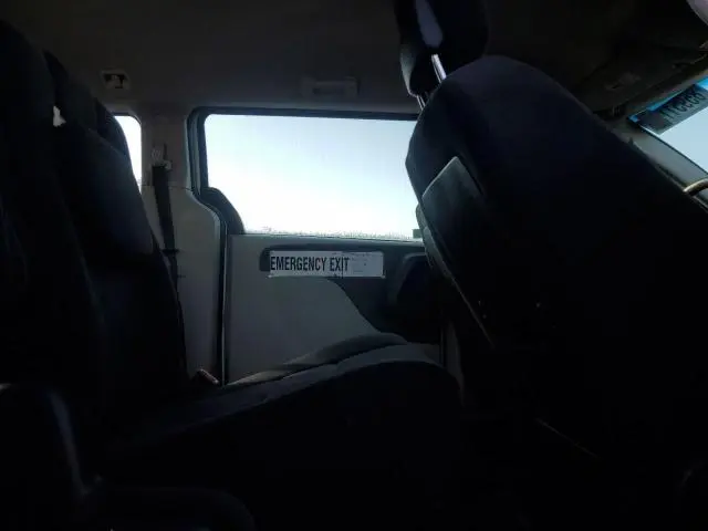 2012 DODGE GRAND CARAVAN SE  