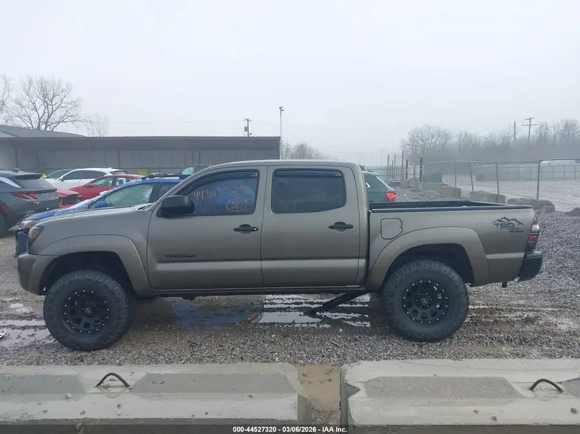 2010 TOYOTA TACOMA BASE V6