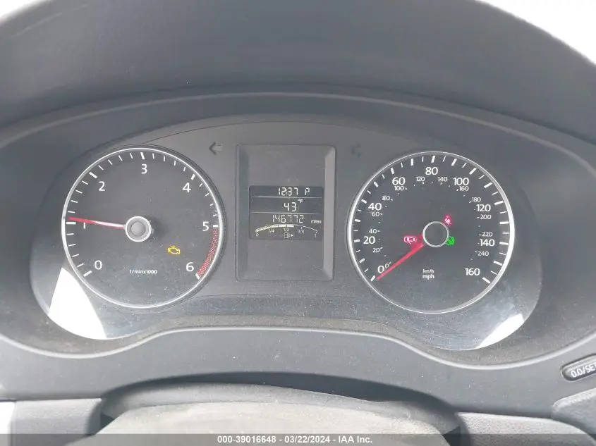 2012 VOLKSWAGEN JETTA 2.0L TDI