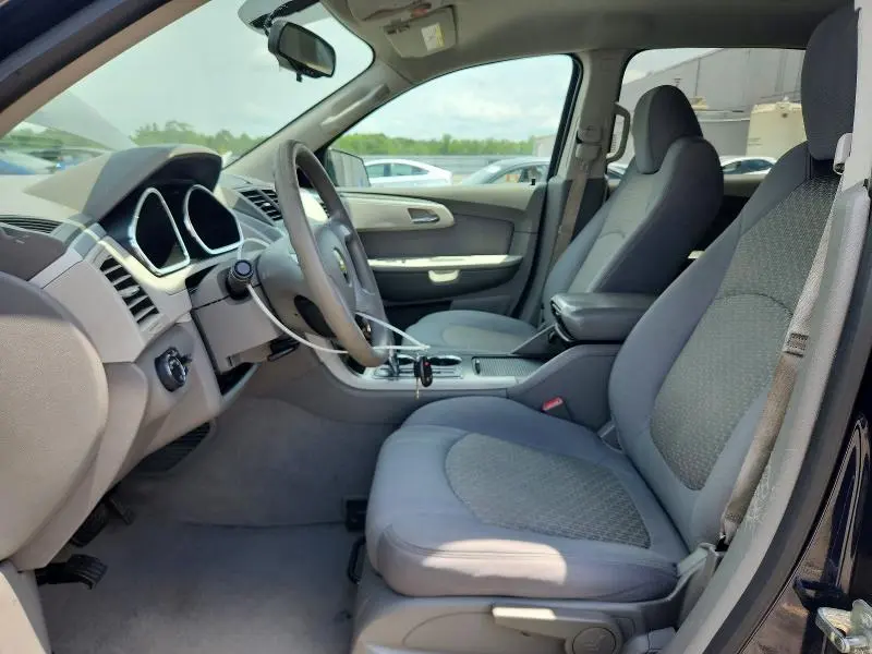 2012 CHEVROLET TRAVERSE LS  