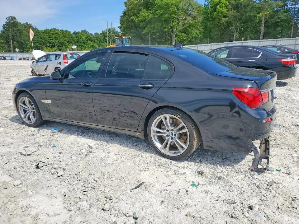 2013 BMW 750 I  