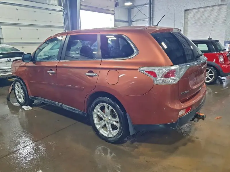 2014 MITSUBISHI OUTLANDER GT  