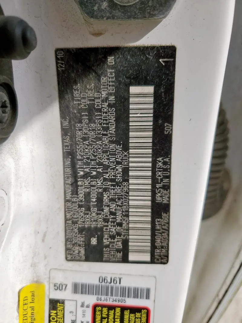 2011 TOYOTA TUNDRA DOUBLE CAB SR5  