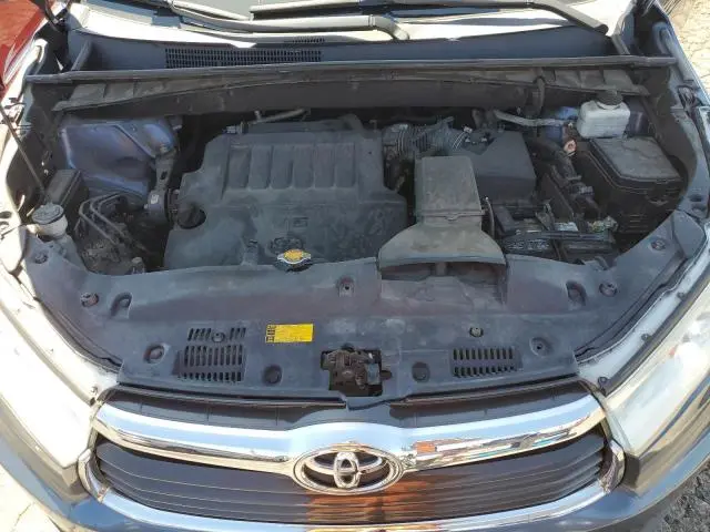 2014 TOYOTA HIGHLANDER XLE  