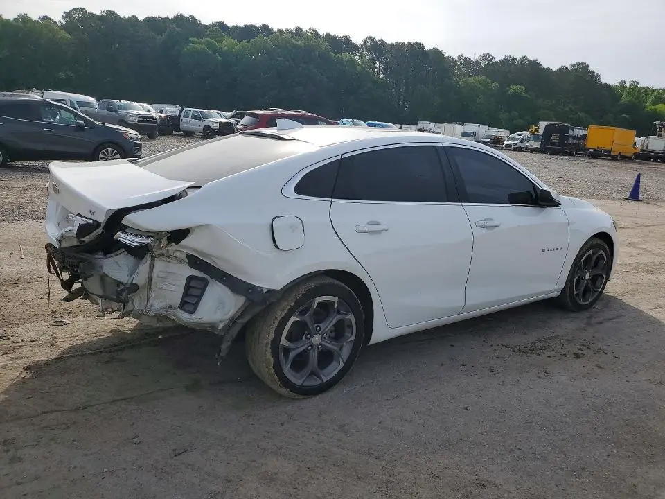 2021 CHEVROLET MALIBU LT  