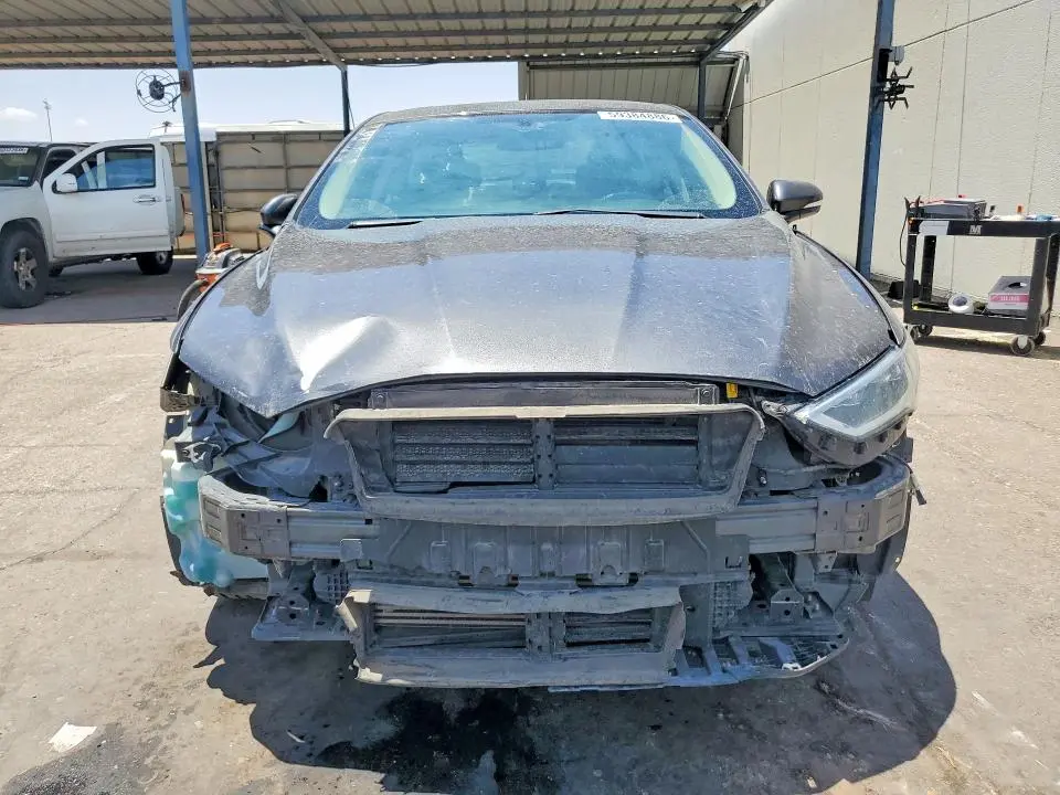 2018 FORD FUSION TITANIUM/PLATINUM  